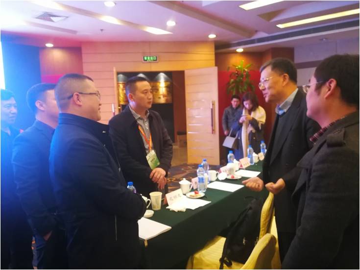 公司在上海厕博会与北京科技大学李子富教授交流